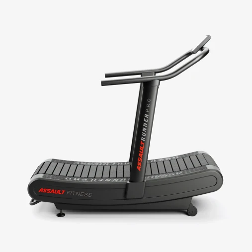 Беговая дорожка Assault Runner Pro (модель 2026, красный логотип) с изогнутым беговым полотном гусеничного типа