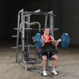 Машина Смита Body Solid GS348Q с тягой и стеком 90 кг