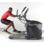 Эллиптический тренажер профессиональный Octane Fitness Q47xi с регулируемой длиной шага от 46 до 66 см