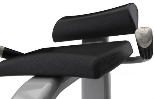 Запатентованные рукоятки повышенной комфортности Action Specific Grips™ c оптимальным распределением нагрузки на руки